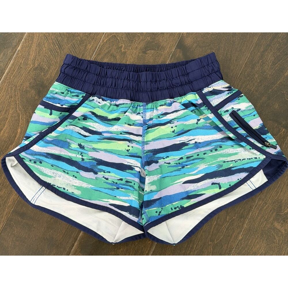 Lululemon Tracker Short Blue Green Abstract Wave Print Running Shorts Size 4